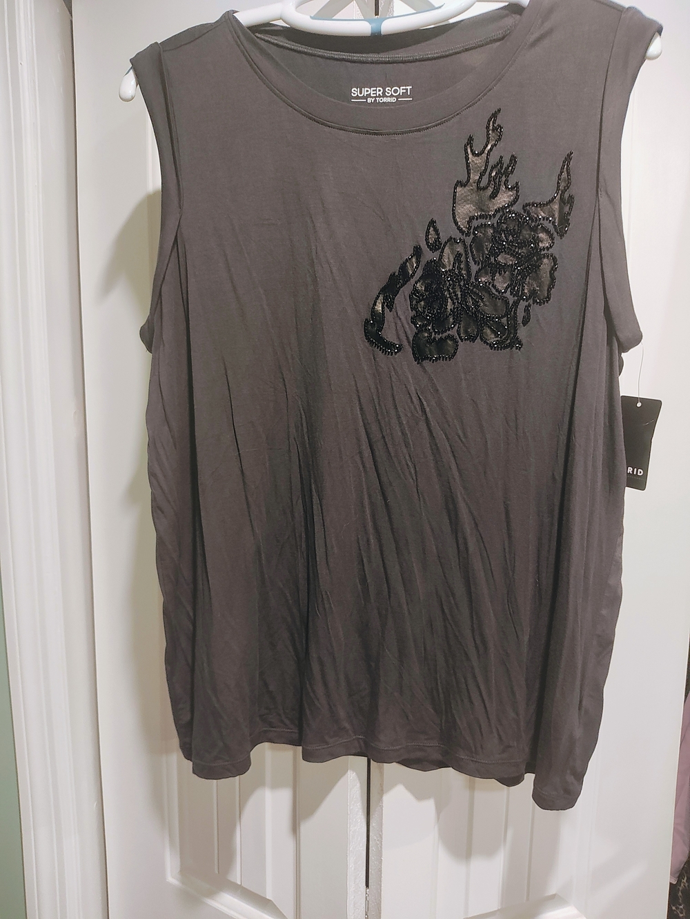 torrid Black Sleeveless Tank with Beaded Floral Applique